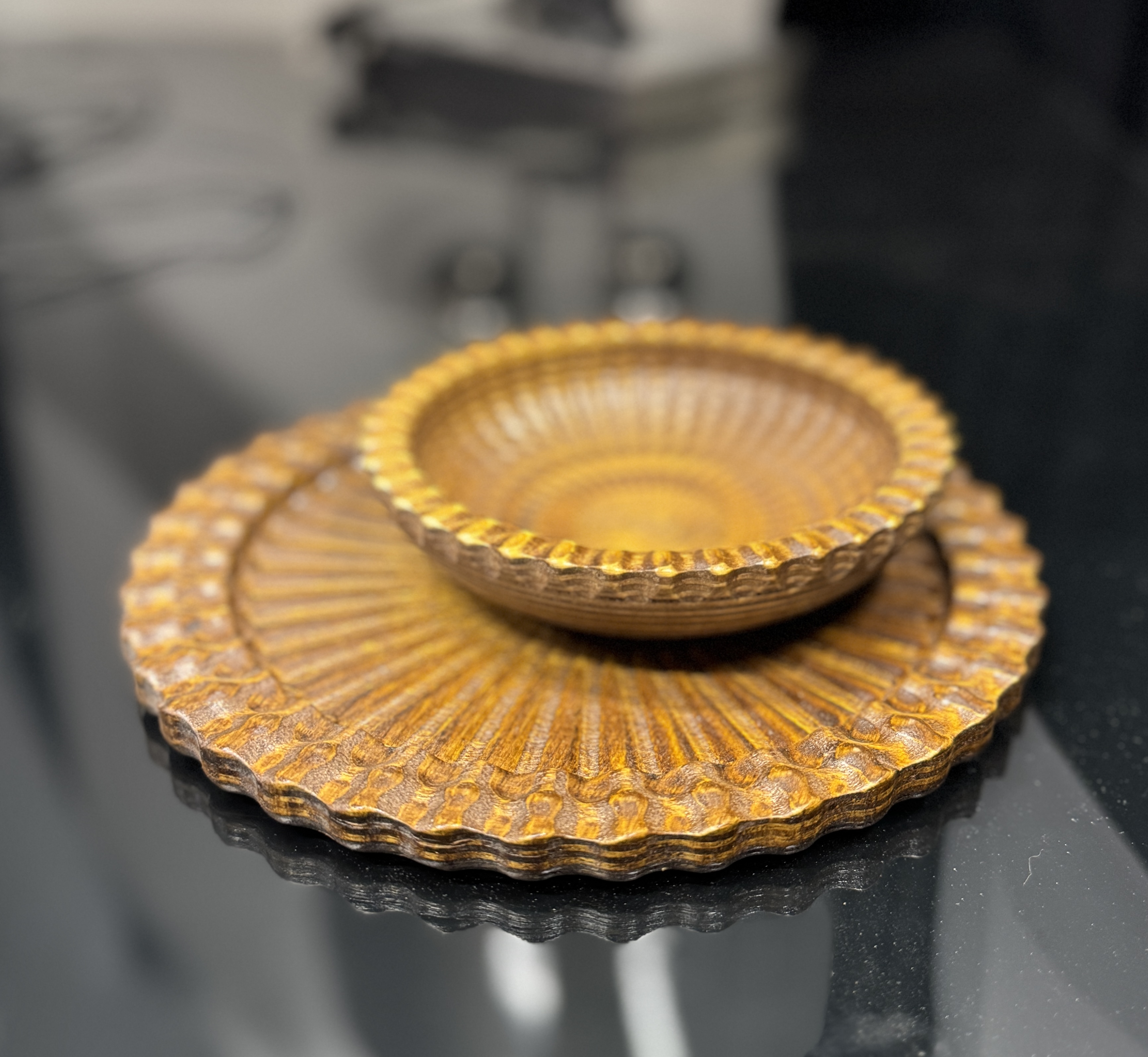 پیش‌دستی لوتوس