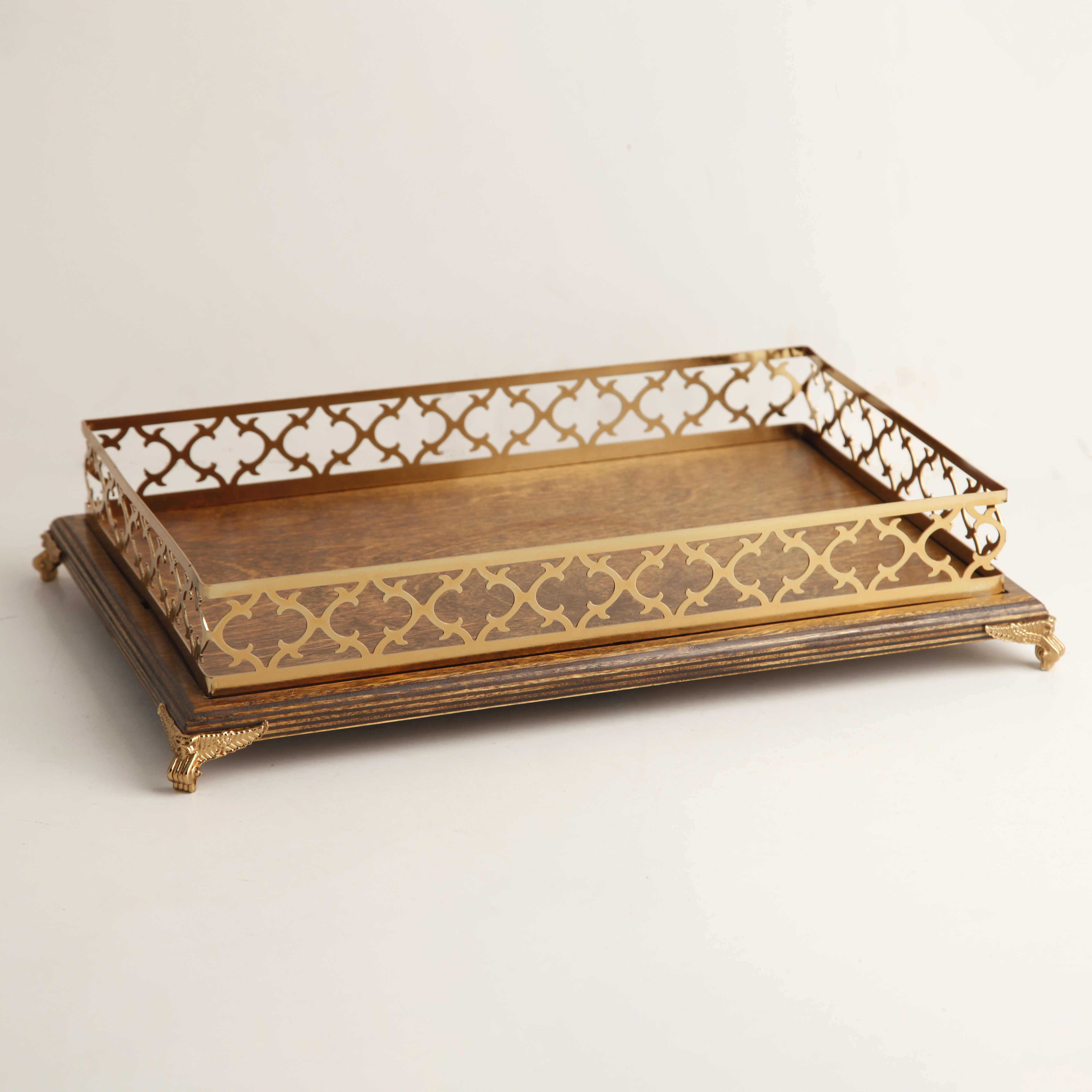 سینی دور فلز شاخه ای