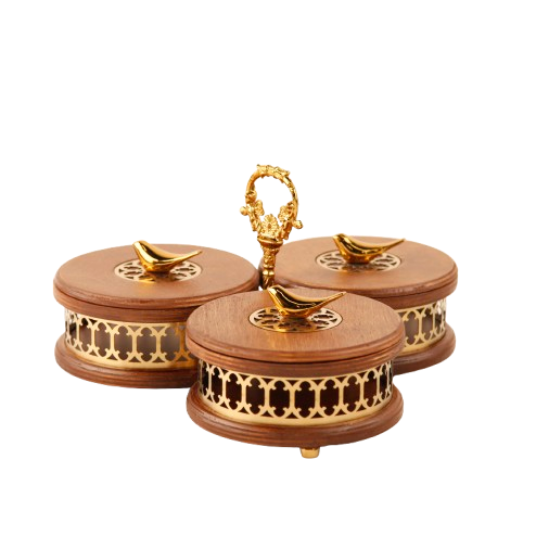 اردو خوری ۳ خانه درب‌دار آلما